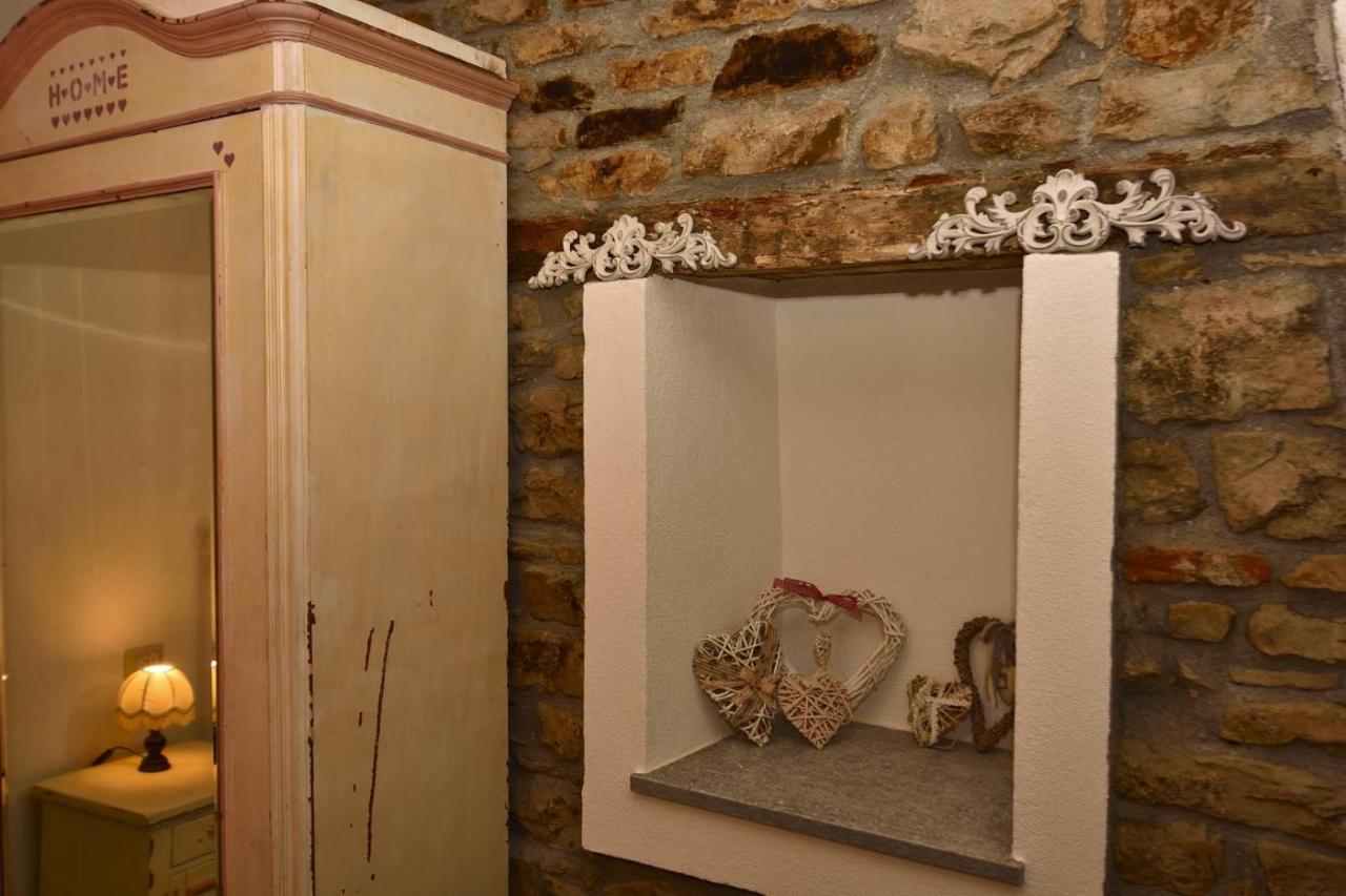 Отель Il Borgo Del Castello Cremolino Экстерьер фото