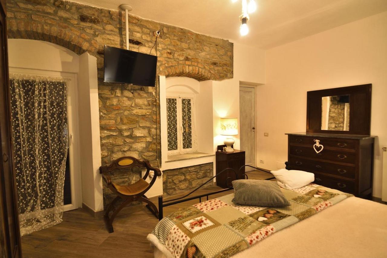 Отель Il Borgo Del Castello Cremolino Экстерьер фото